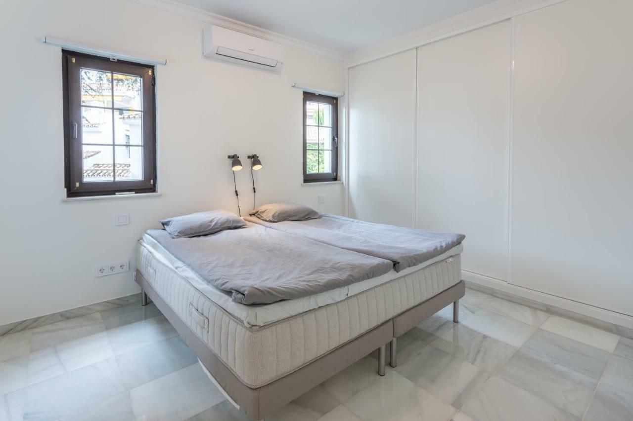 Appartamento Aldea Blanca Puerto Banus Marbella Esterno foto