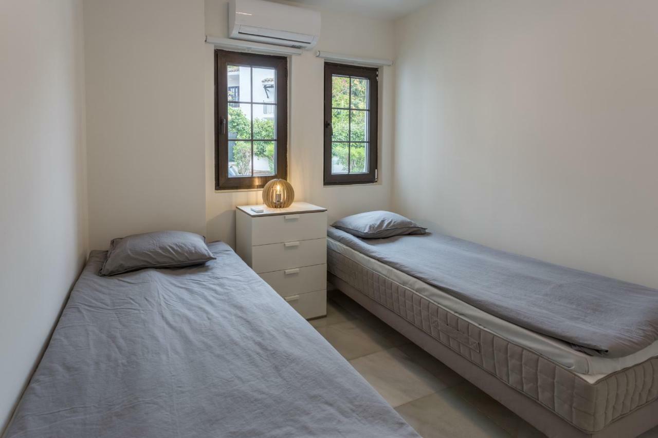 Appartamento Aldea Blanca Puerto Banus Marbella Esterno foto